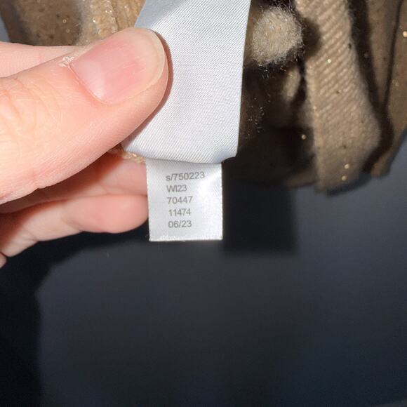 Loft Womens Gold Sequin Sweater Size Medium V-Neck Holiday Party Sparkle Stretch - Picture 6 of 7